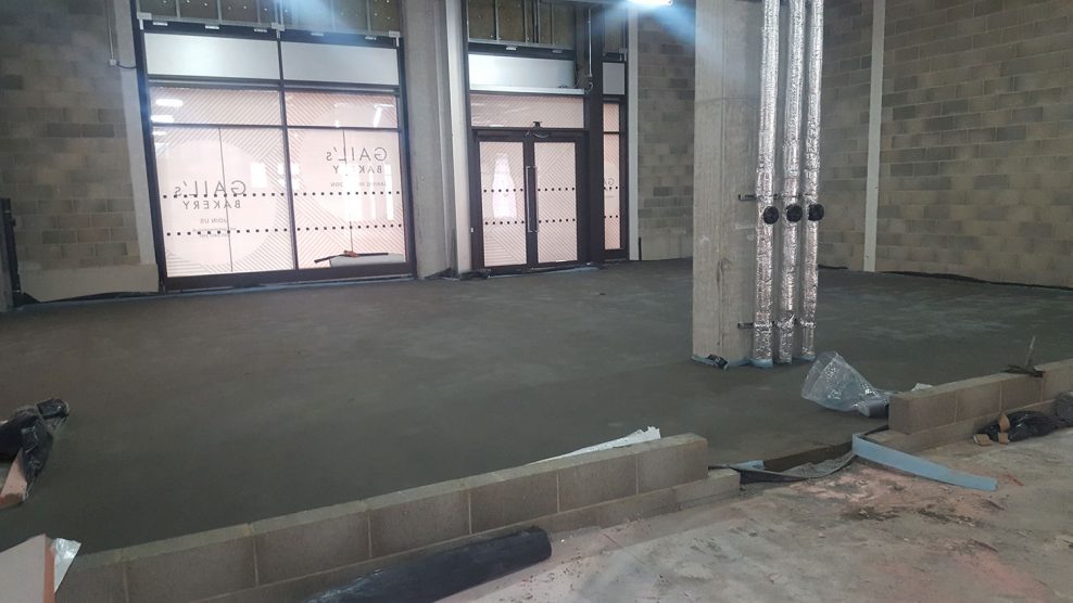 Mixamate Dry screed delivery to Canary Wharf